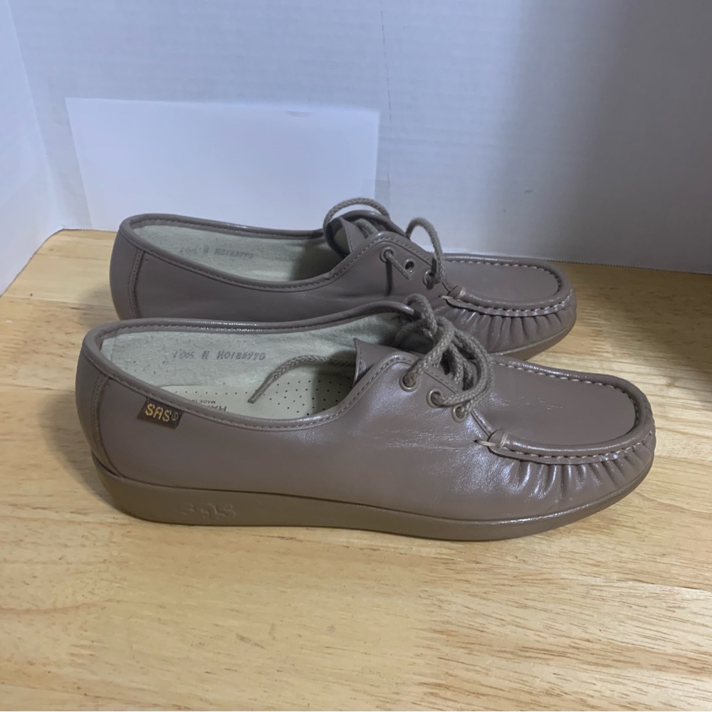 SAS Leather Beige Moc Toe Wedge Tri-pad Comfort Nurse Work Shoes Women 10.5‎ N